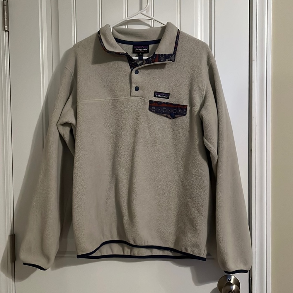 Patagonia Women’s Large Cream Pullover